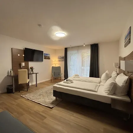 Turmhotel Bed & Breakfast Scharbeutz